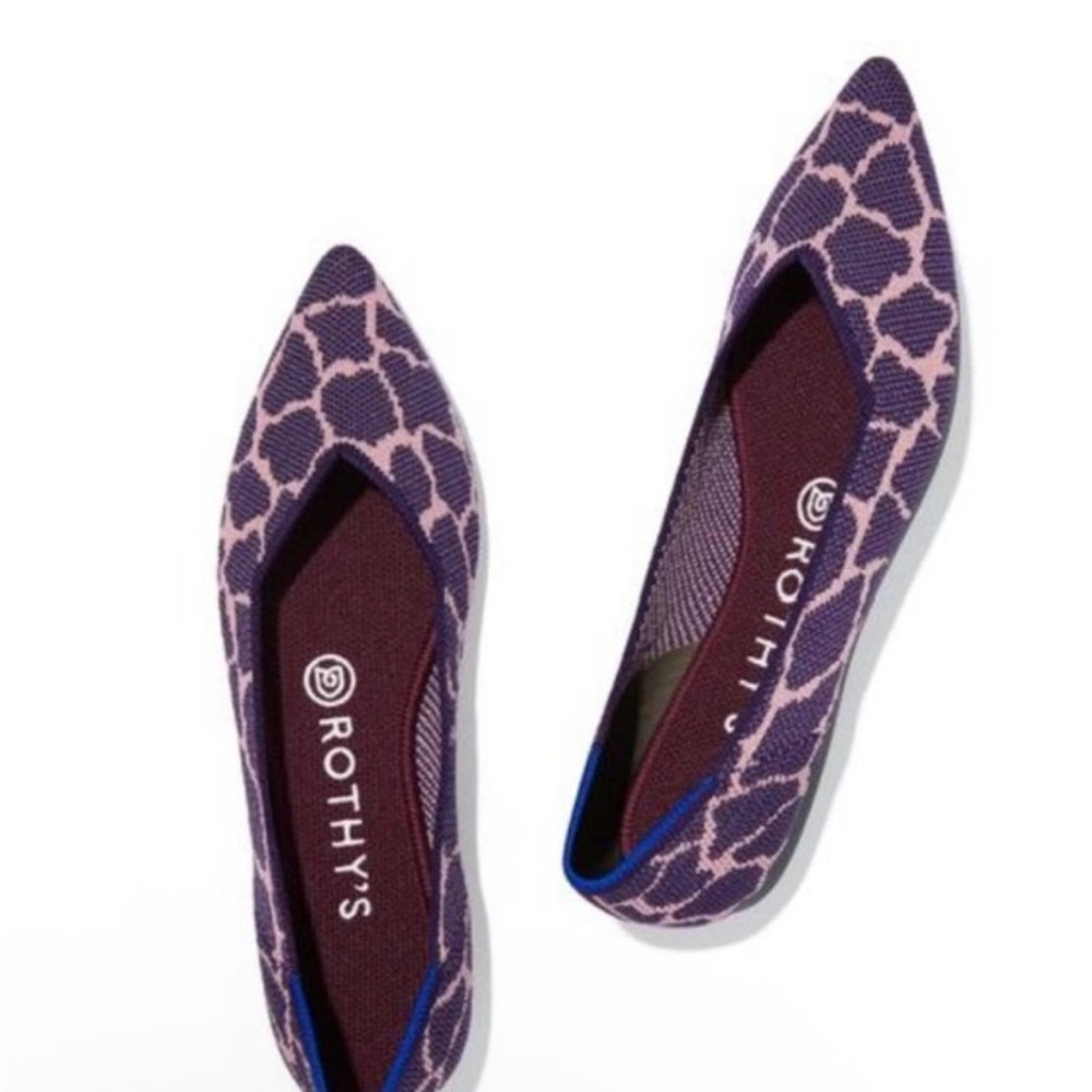 Rothy's The Point Violet Giraffe Retired Print - Women's Size 8.5